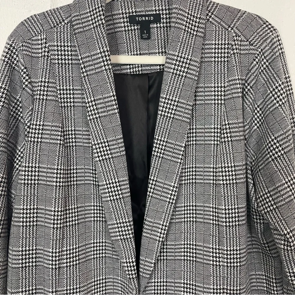 Torrid Herringbone Open Front Oversized Gray Blazer Academia Professor Preppy 1X